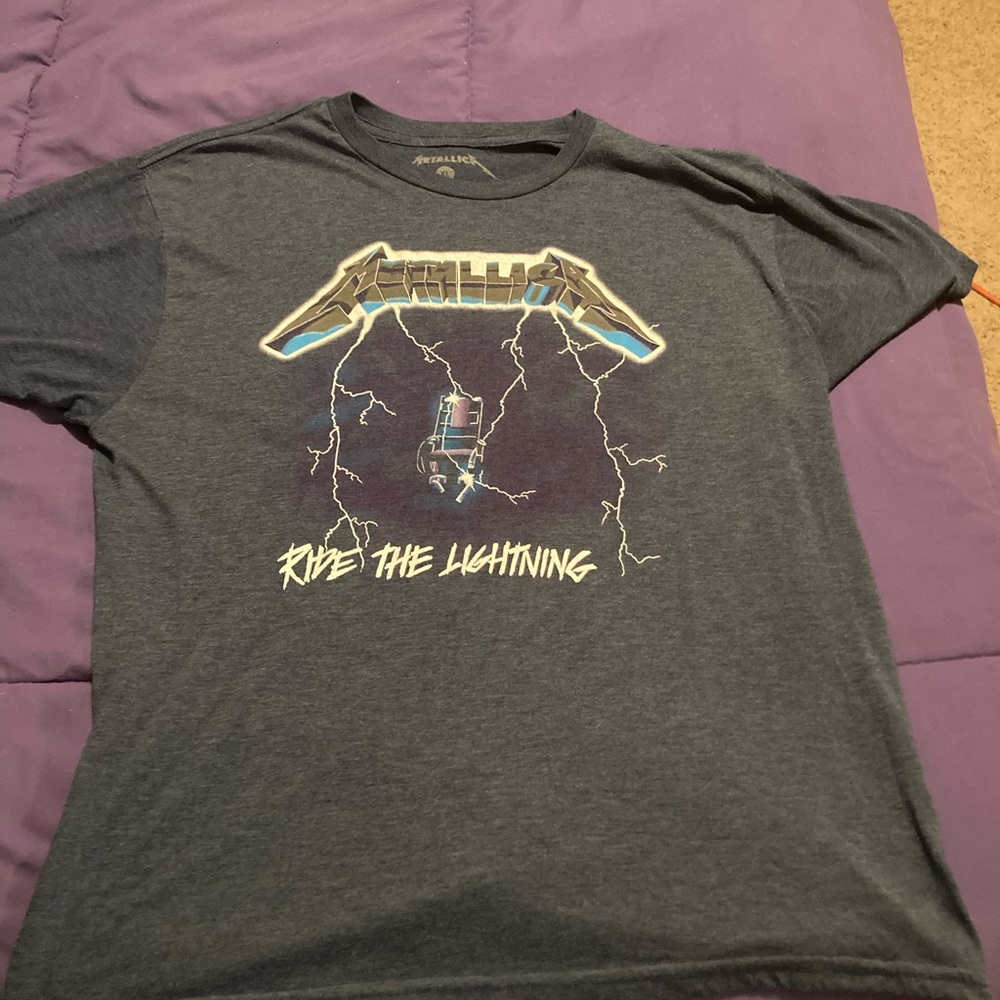 NWOT Mens XL. Fits like L